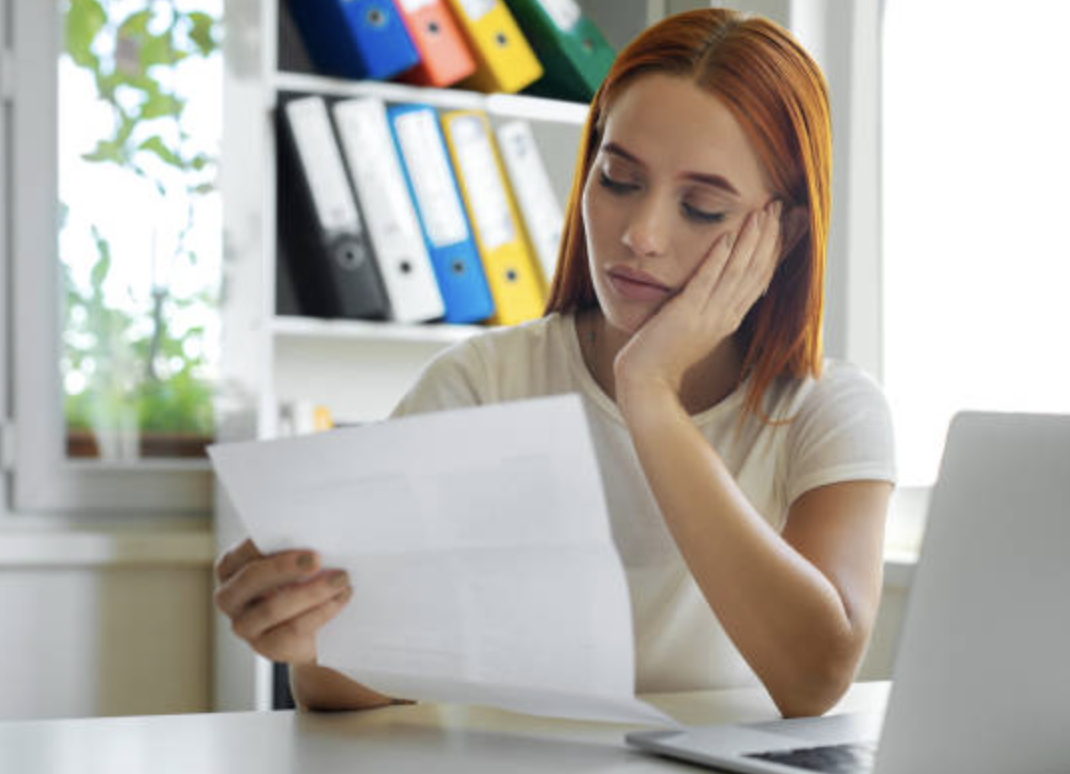 Student overwhelmed by perfect grades but no clear direction